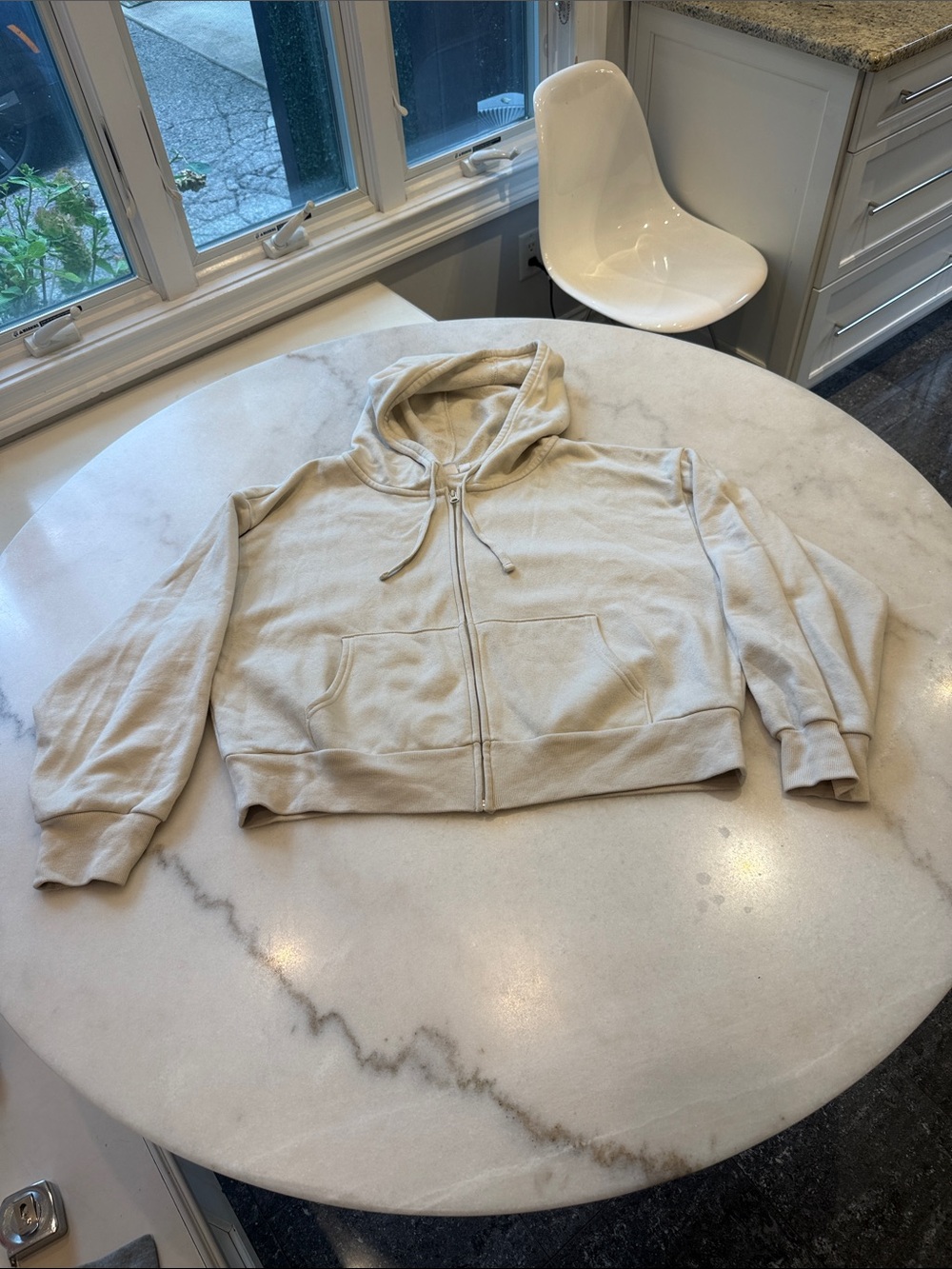 GAP Cream Cropped Full-Zip Hoodie